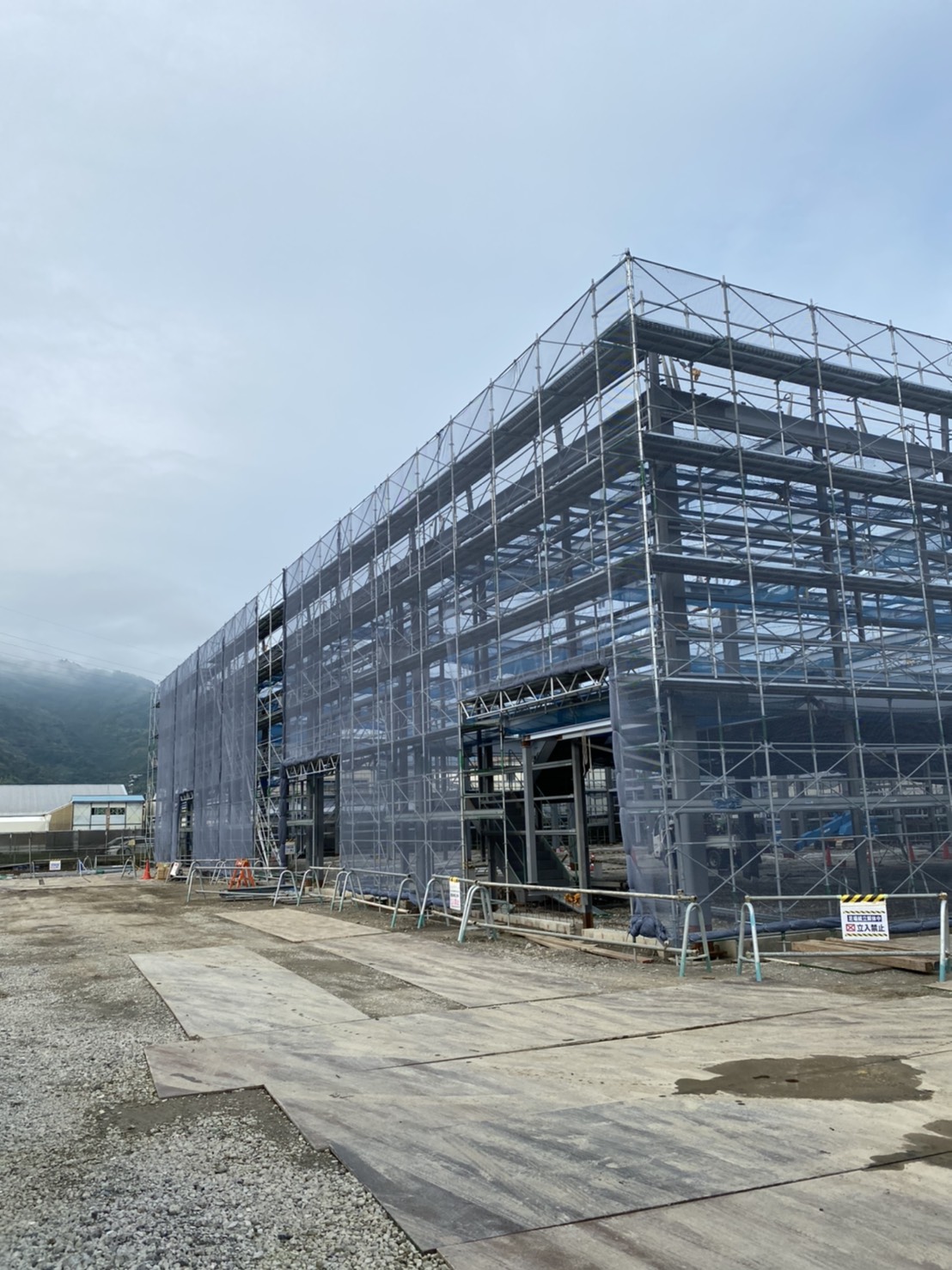 稲葉製作所静岡配送センター建築工事